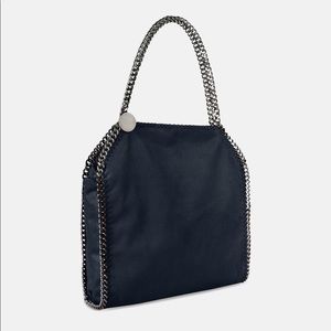 [Stella McCartney] Navy Small Falabella Tote ✨✨
